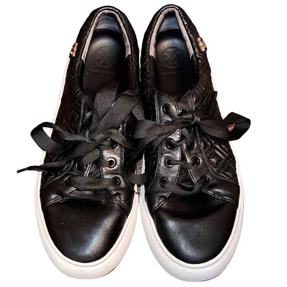 🎁 Tory Burch Perfect Black Quilted Marion Leather Sneaker Size 7 - Picture 2 of 7